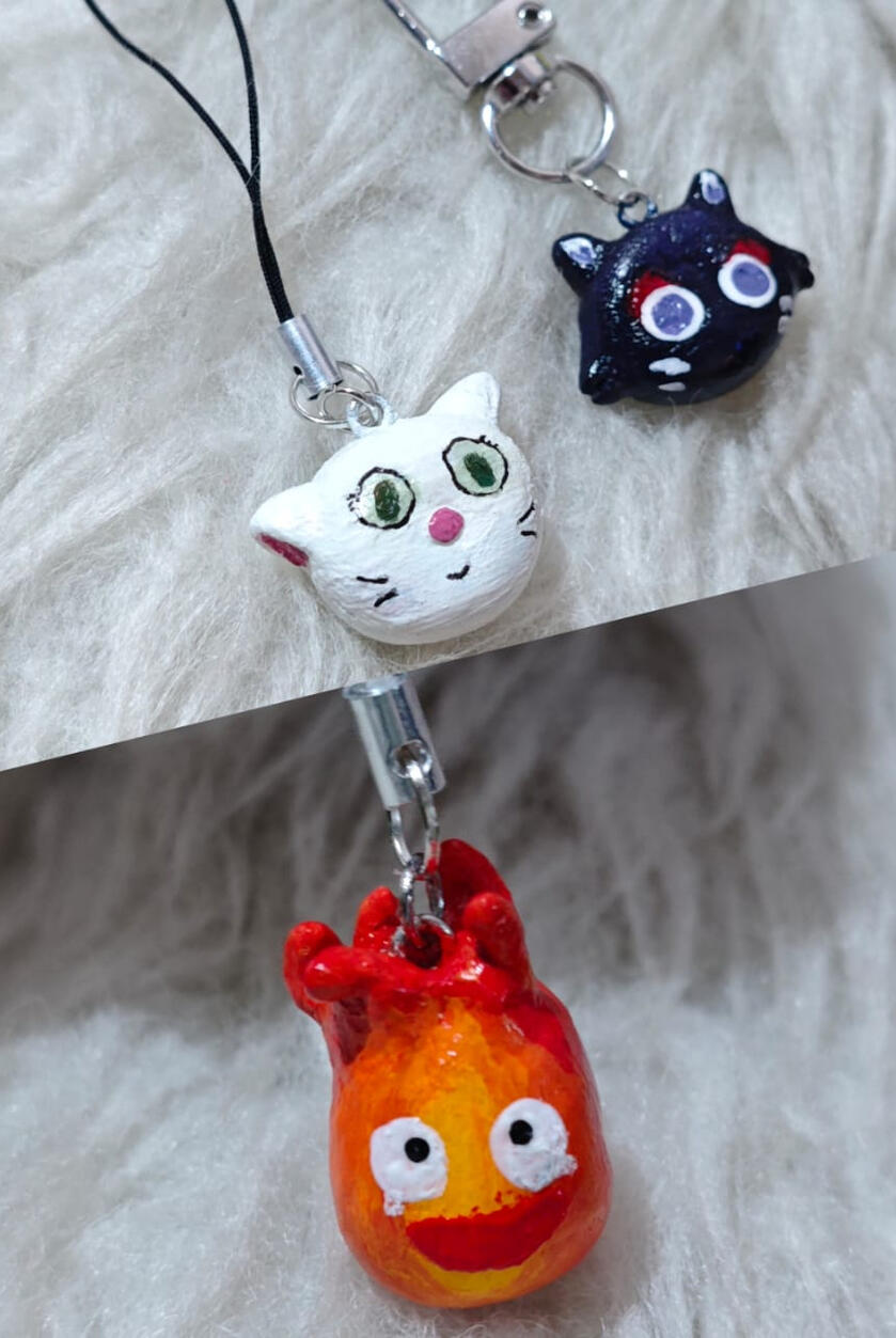 Scarameow (Genshin Impact), Lily (Kiki's Delivery Service), Calcifer (Howl's Moving Castle)